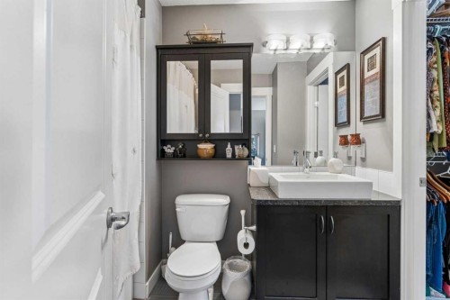 117 Rainbow Falls Boulevard, Chestermere, AB 