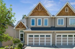 117 Rainbow Falls Boulevard Chestermere, AB T1X 0N6