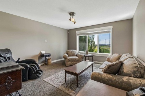 117 Rainbow Falls Boulevard, Chestermere, AB 