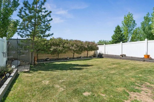 117 Rainbow Falls Boulevard, Chestermere, AB 