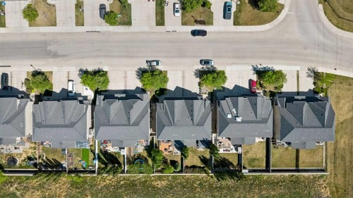117 Rainbow Falls Boulevard, Chestermere, AB 