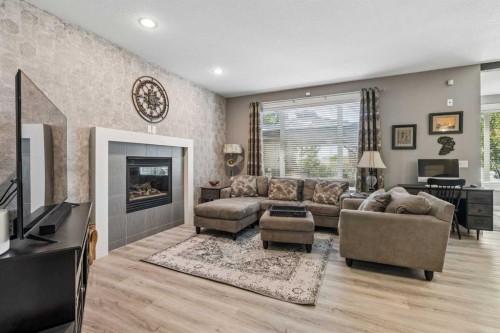 117 Rainbow Falls Boulevard, Chestermere, AB 