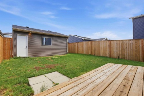 352 Dawson Drive, Chestermere, AB - Outdoor