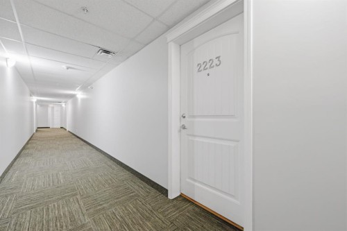 2223-115 Prestwick Villas Se, Calgary, AB - Indoor Photo Showing Other Room