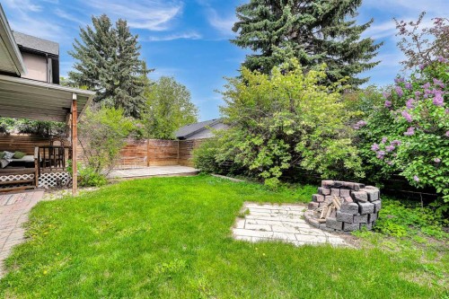 712 14 Street Se, Calgary, AB - Outdoor