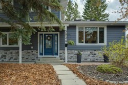 5924 Dalridge Hill NW Calgary, AB T3A 1L9