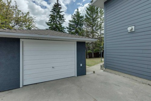 5924 Dalridge Hill Nw, Calgary, AB - Outdoor With Exterior