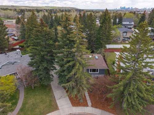 5924 Dalridge Hill Nw, Calgary, AB - Outdoor With View