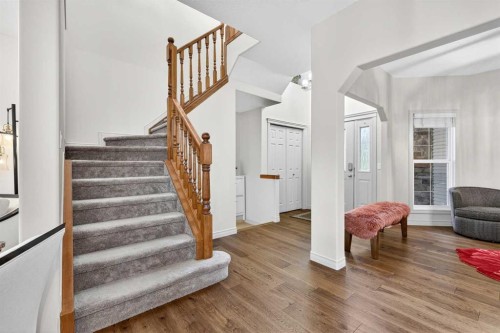 13 Cougar Ridge Circle Sw, Calgary, AB - Indoor Photo Showing Other Room