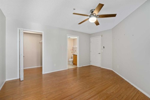 2327-700 Willowbrook Road Nw, Airdrie, AB - Indoor Photo Showing Other Room