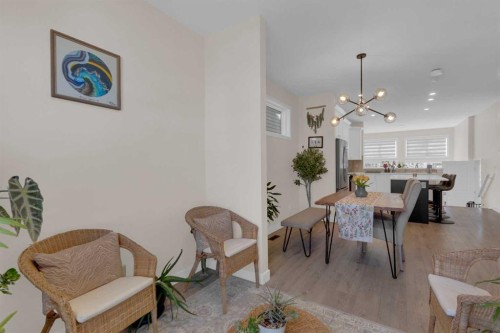 49 Heirloom Crescent Se, Calgary, AB - Indoor