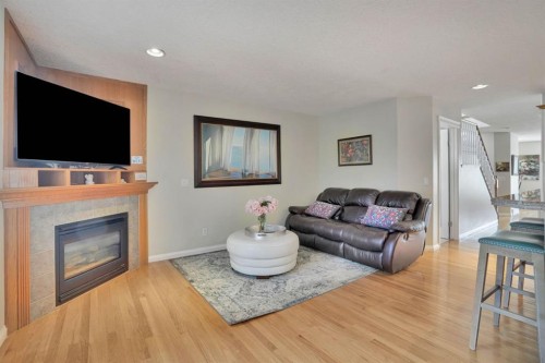 1650 Westmount Boulevard Nw, Calgary, AB - Indoor Photo Showing Living Room With Fireplace
