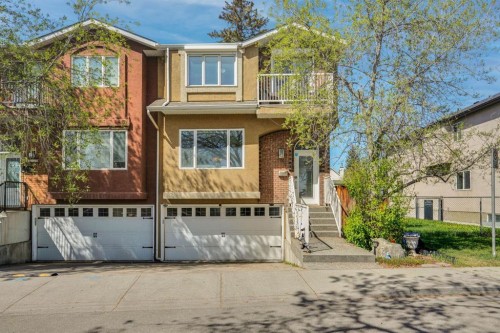 1650 Westmount Boulevard Nw, Calgary, AB - Outdoor With Balcony