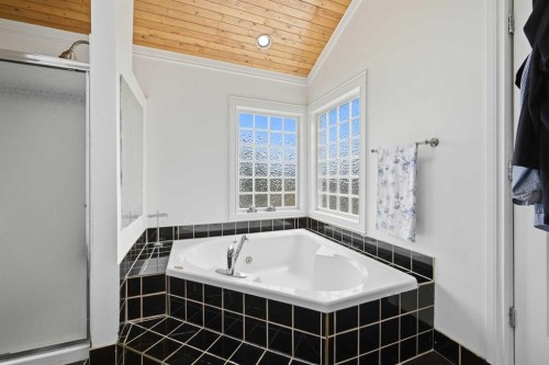 167 Shore Drive, Delacour, AB 