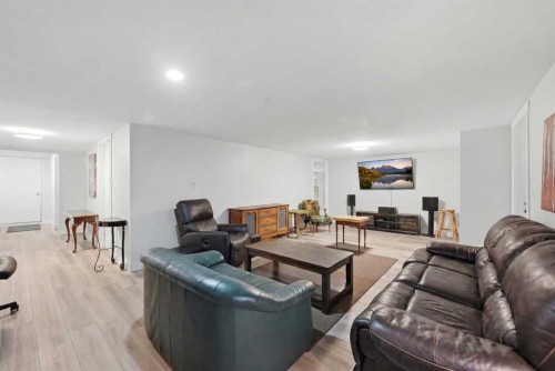 167 Shore Drive, Delacour, AB 