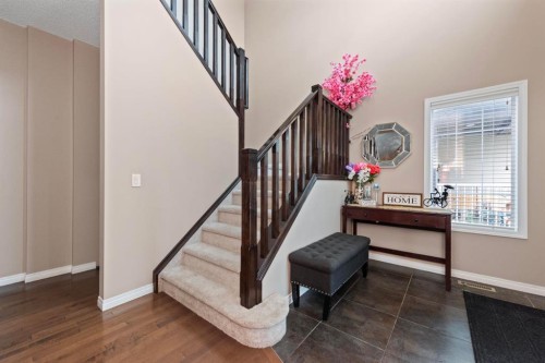 203 Morningside Circle Sw, Airdrie, AB - Indoor Photo Showing Other Room