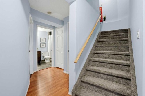 390 Douglas Ridge Circle Se, Calgary, AB - Indoor Photo Showing Other Room