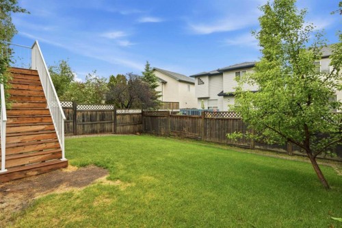 390 Douglas Ridge Circle Se, Calgary, AB - Outdoor