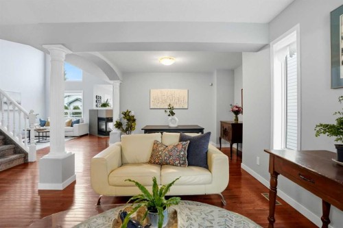 390 Douglas Ridge Circle Se, Calgary, AB - Indoor Photo Showing Living Room