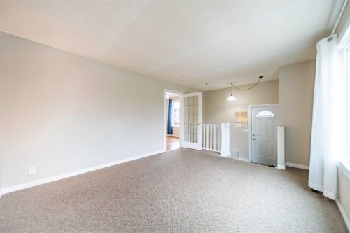 5119 30 Avenue Sw, Calgary, AB 