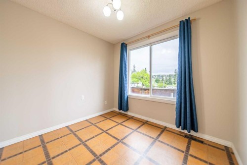 5119 30 Avenue Sw, Calgary, AB 