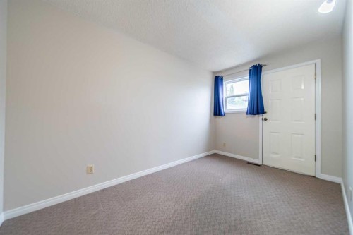 5119 30 Avenue Sw, Calgary, AB 