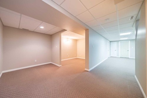 5119 30 Avenue Sw, Calgary, AB 