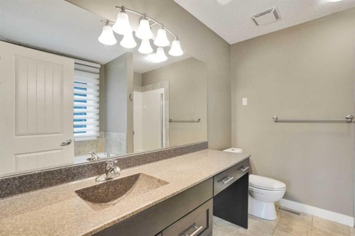 3 Sunset Court, Cochrane, AB - Indoor Photo Showing Garage