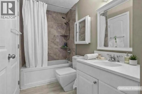 72 Marquis Place Se, Airdrie, AB - Indoor Photo Showing Bathroom