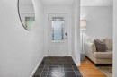 203 Southampton Drive Sw, Calgary, AB  - Indoor Photo Showing Other Room 