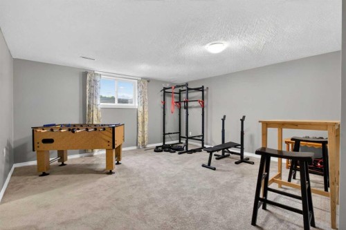 203 Southampton Drive Sw, Calgary, AB - Indoor Photo Showing Other Room
