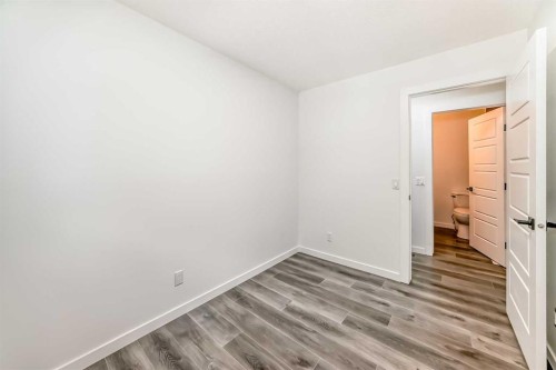 3224 Rundlelawn Road Ne, Calgary, AB 
