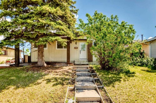 3224 Rundlelawn Road Ne, Calgary, AB 