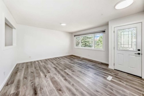3224 Rundlelawn Road Ne, Calgary, AB 