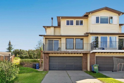 26 Glenpatrick Crescent, Cochrane, AB 