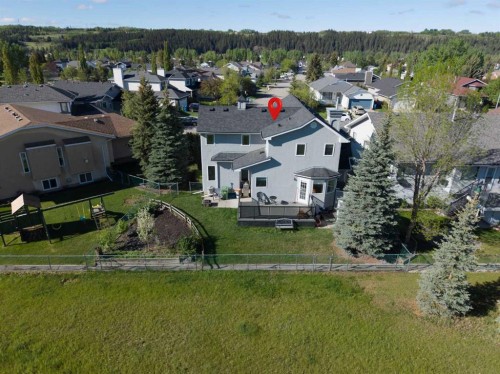 37 Riverview Close, Cochrane, AB 