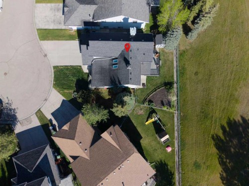37 Riverview Close, Cochrane, AB 