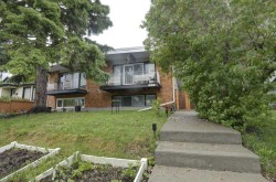 217 26 Avenue NE Calgary, AB T2E 1Z1