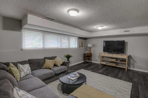 217 26 Avenue Ne, Calgary, AB 