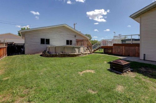 426 9 Street, Beiseker, AB 