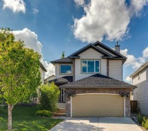 161 Kincora Park NW Calgary, AB T3R 1L6