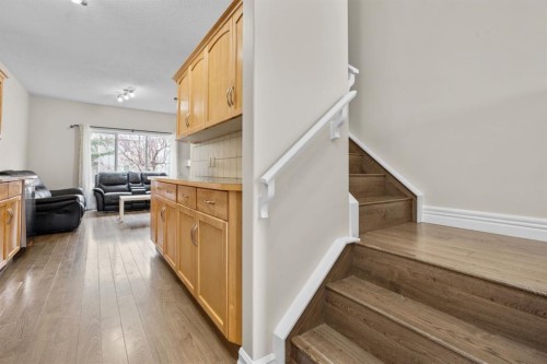 27 Bridleridge View Sw, Calgary, AB - Indoor