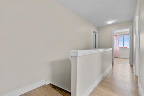 27 Bridleridge View Sw, Calgary, AB - Indoor Photo Showing Other Room