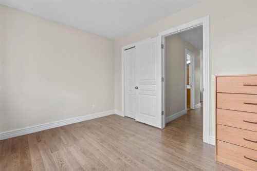 27 Bridleridge View Sw, Calgary, AB - Indoor Photo Showing Other Room