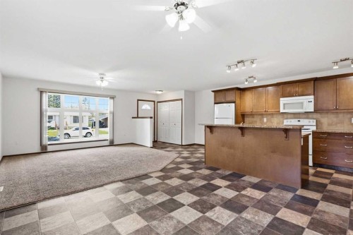 4425 55 Avenue, Olds, AB 