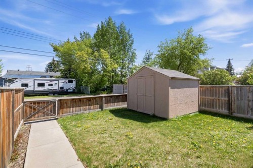 4425 55 Avenue, Olds, AB 