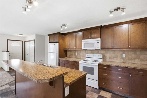 4425 55 Avenue, Olds, AB 