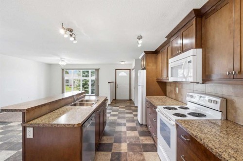 4425 55 Avenue, Olds, AB 