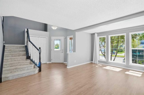 20 Coventry Way Ne, Calgary, AB 