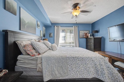 3312-279 Copperpond Common Se, Calgary, AB - Indoor Photo Showing Bedroom